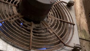 How to Clean a Fan Without Taking It Apart